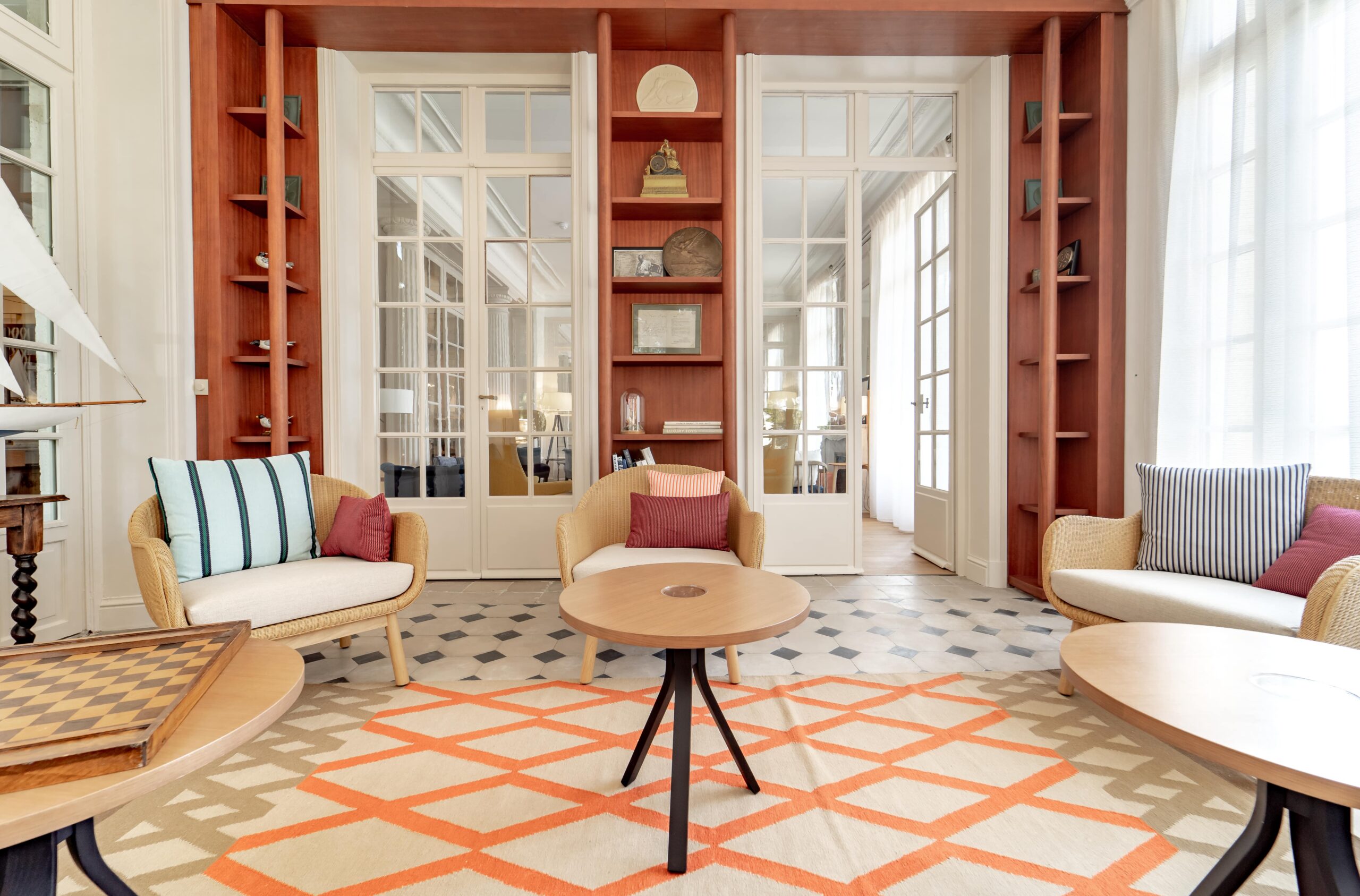 La Villa | Bibliotheque Villa Arthus Bertrand scaled Bibliotheque - Villa Arthus-Bertrand