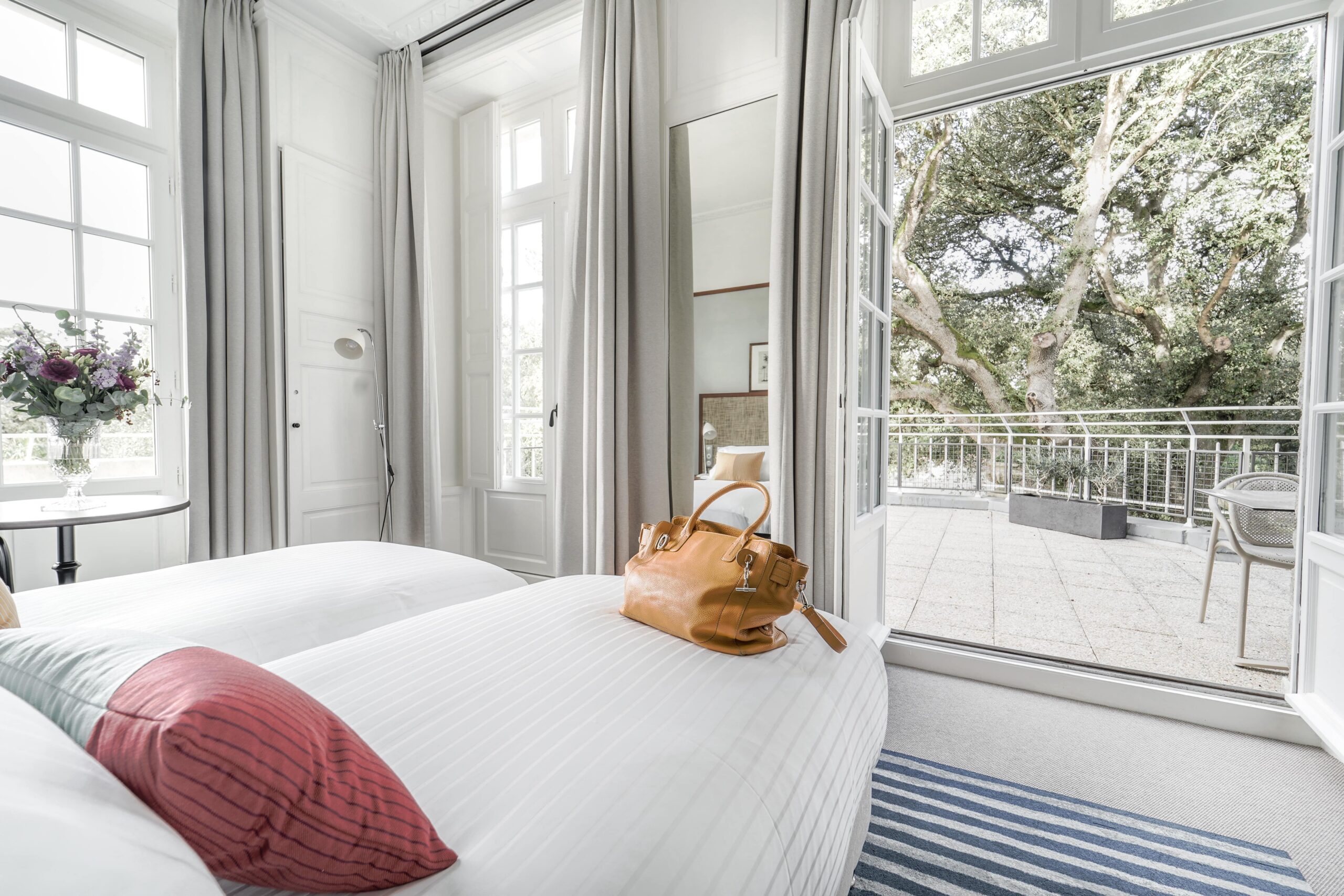 prestige terrasse | Chambre Prestige Villa Arthus Bertrand4 scaled Chambre Prestige - Villa Arthus Bertrand(4)