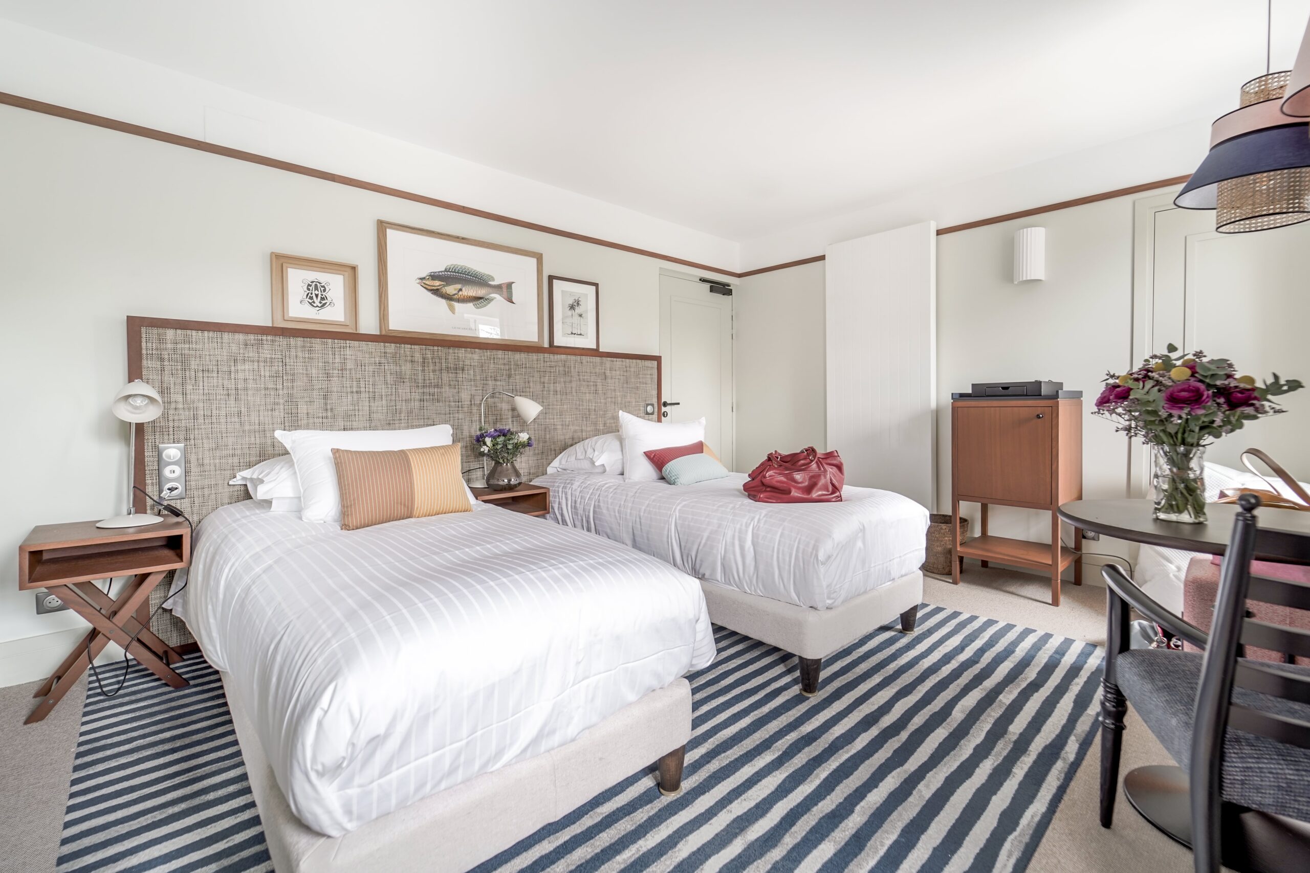 classique | Chambre classique Villa Arthus Bertrand 12 scaled Chambre-classique-Villa-Arthus-Bertrand-12