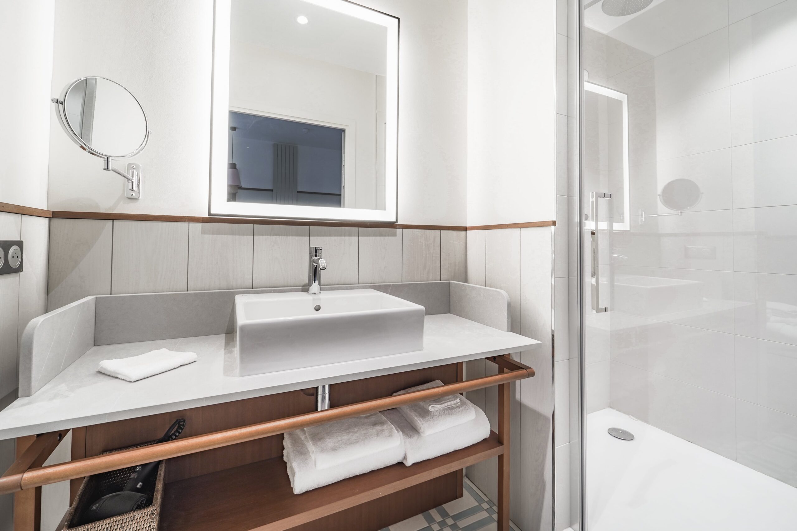 classique | Chambre classique Villa Arthus Bertrand 6 scaled Chambre-classique-Villa-Arthus-Bertrand-6