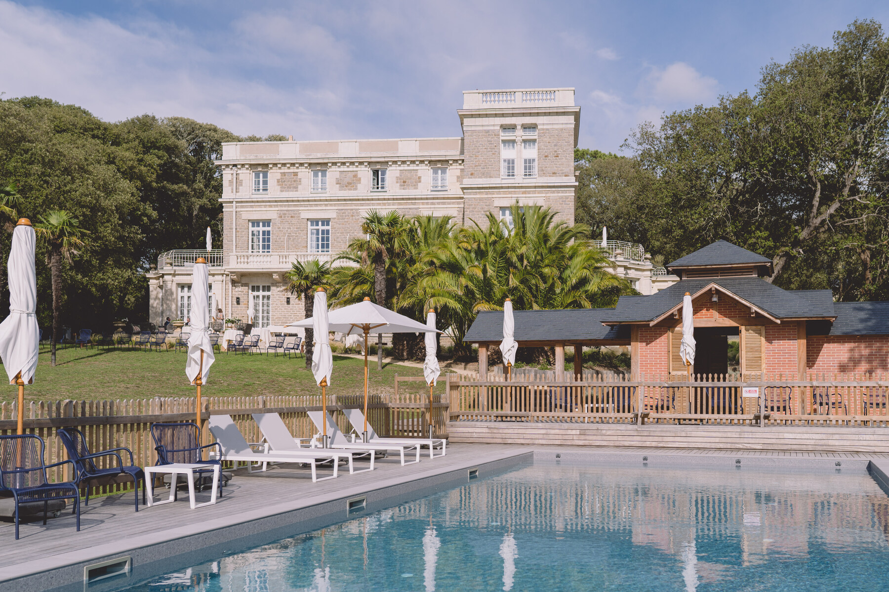 VAB Exterieur villa piscine